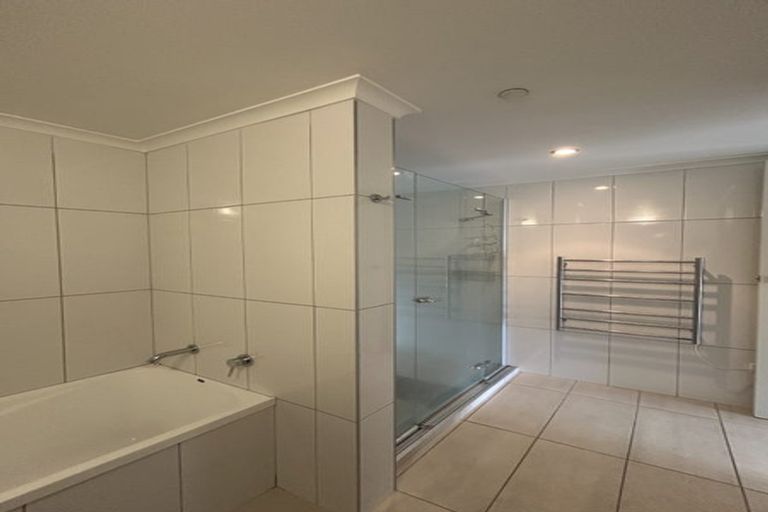 Photo of property in Bellagio Apartments, 6d/39 Taranaki Street, Te Aro, Wellington, 6011