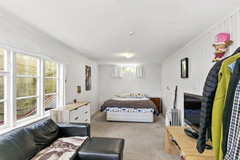 Photo of property in 89 Orangi Kaupapa Road, Northland, Wellington, 6012