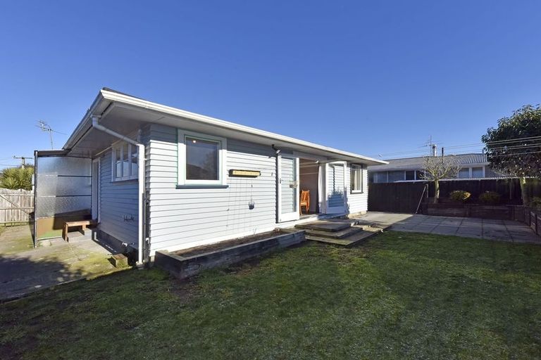 Photo of property in 1/24 Woodbury Street, Avonhead, Christchurch, 8042