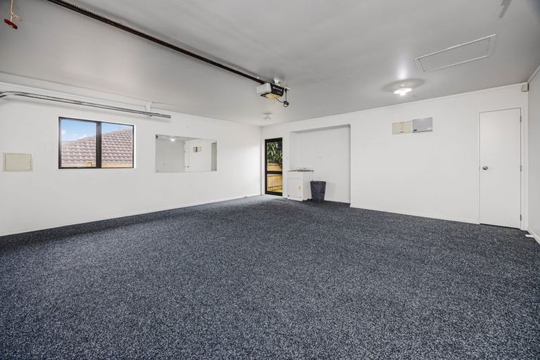 Photo of property in 329 Mahia Road, Weymouth, Auckland, 2103