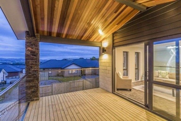 Photo of property in 8 Judith Anne Drive, Pukekohe, 2120