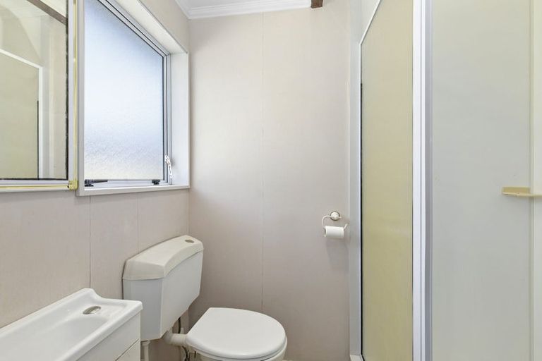 Photo of property in 90a Epuni Street, Epuni, Lower Hutt, 5011