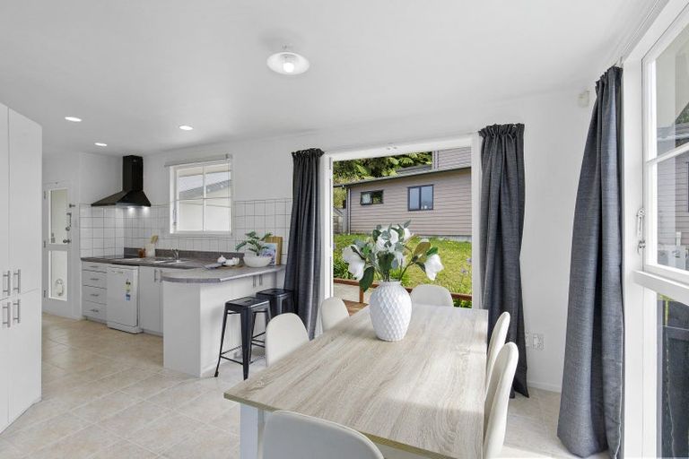 Photo of property in 5 Picasso Grove, Belmont, Lower Hutt, 5010