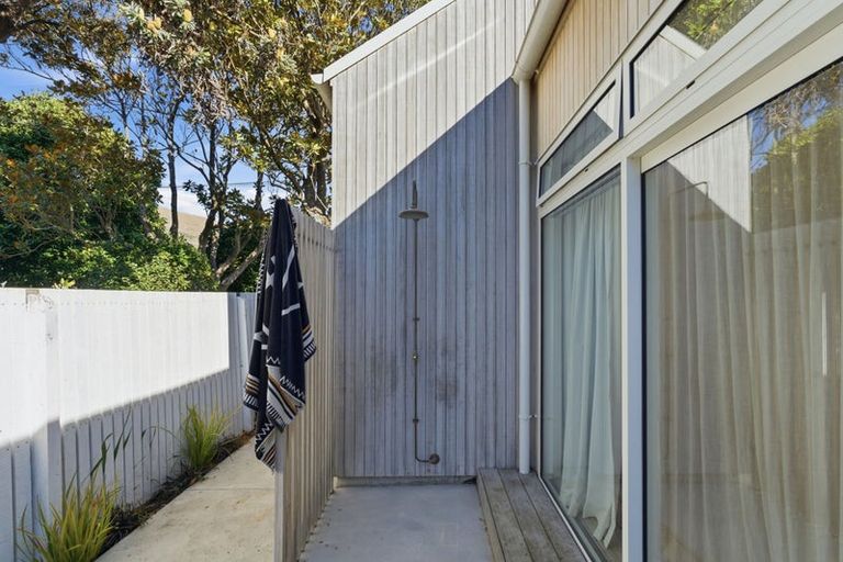Photo of property in 41 Wiggins Street, Sumner, Christchurch, 8081