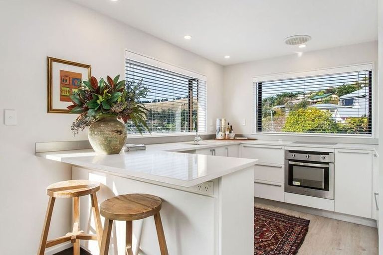 Photo of property in 37 Ramahana Road, Huntsbury, Christchurch, 8022
