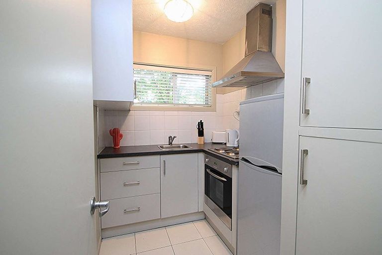 Photo of property in 4/296 Armagh Street, Christchurch Central, Christchurch, 8011