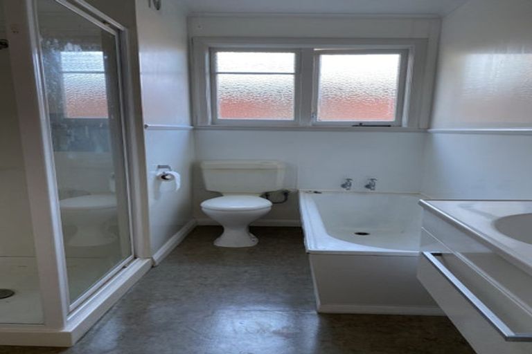 Photo of property in 195 Victoria Road, Devonport, Auckland, 0624