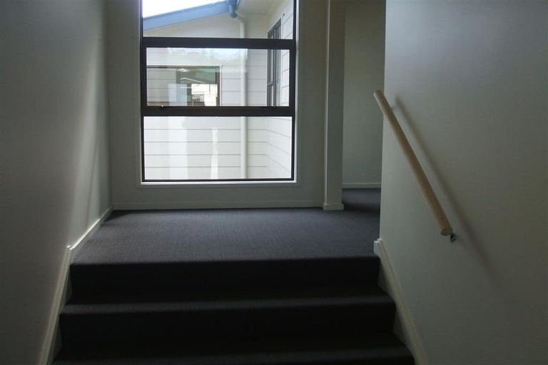 Photo of property in 7 Redwood Close, Paraparaumu, 5032