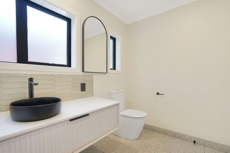 Photo of property in 15a Rosehill Drive, Rosehill, Papakura, 2113