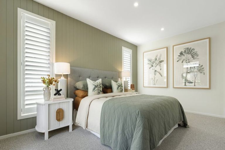 Photo of property in 51 Mcindoe Road, Kumeu, 0810