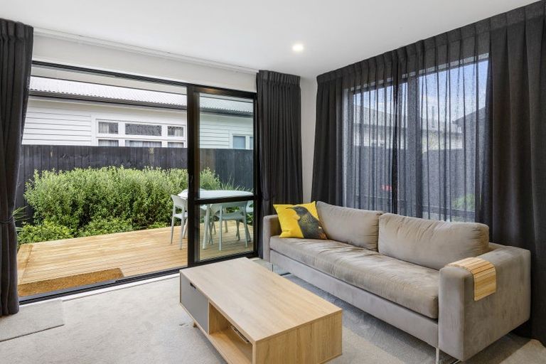 Photo of property in 2/407 Hereford Street, Linwood, Christchurch, 8011