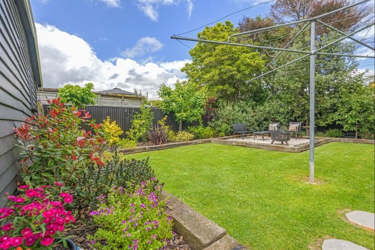 Photo of property in 80 Lyndhurst Street, Takaro, Palmerston North, 4412