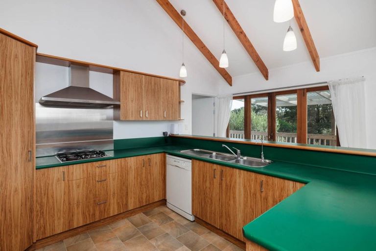 Photo of property in 646 Puketona Road, Haruru, 0204