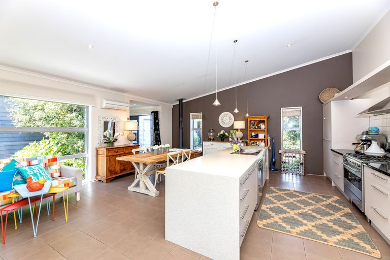 Photo of property in 6 Ryton Place, Lake Coleridge, 7572