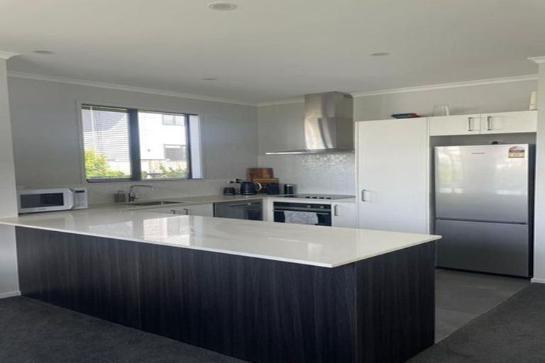 Photo of property in 23 Nellie Drive, Kumeu, 0810
