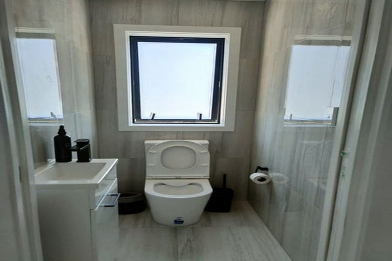 Photo of property in 4 Turkington Street, Tawa, Wellington, 5028