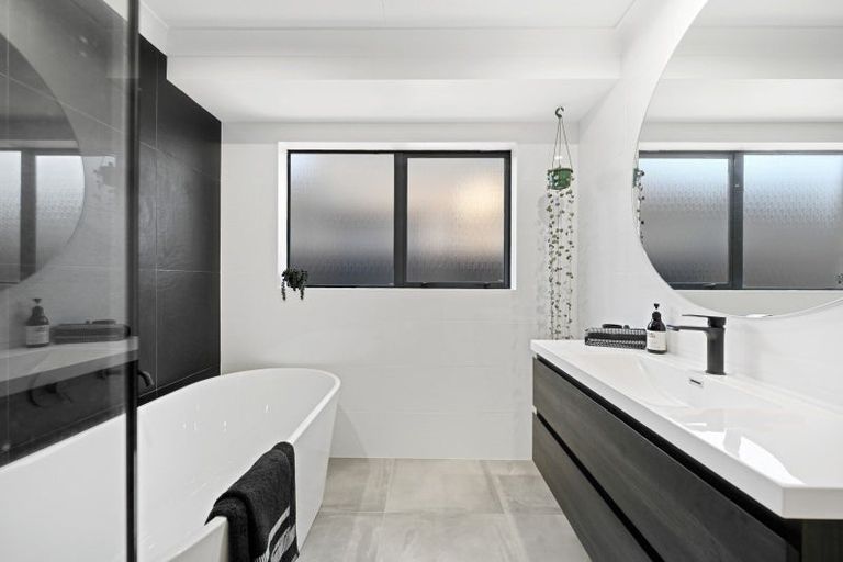Photo of property in 5 Friesian Place, Grandview Heights, Hamilton, 3200