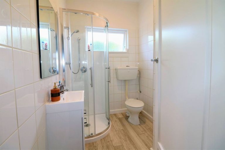 Photo of property in 19 Raymond Street, West End, Timaru, 7910