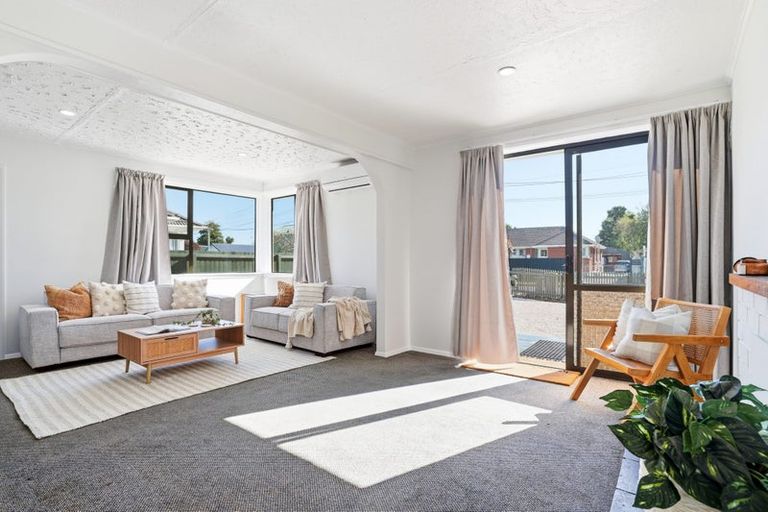 Photo of property in 32 Primrose Street, Northcote, Christchurch, 8052