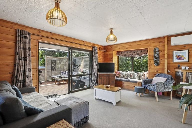 Photo of property in 42 Withers Road, Glen Eden, Auckland, 0602