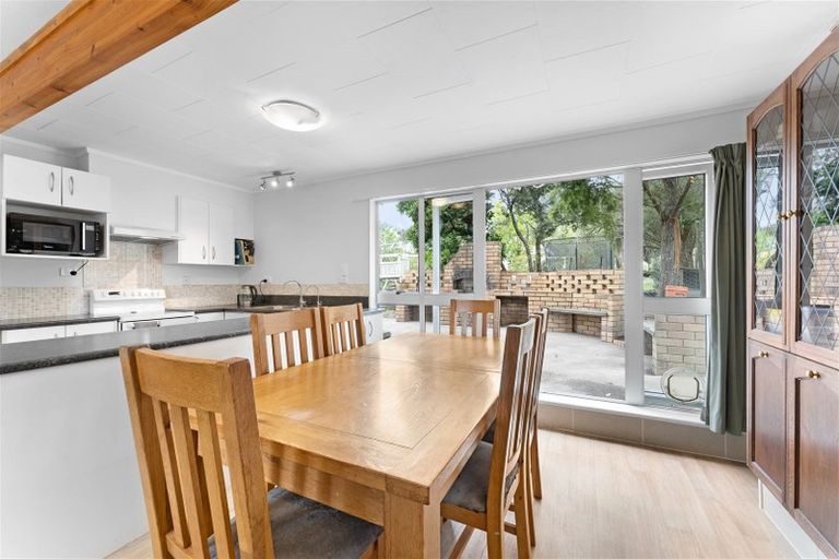 Photo of property in 59 Rautawhiri Road, Helensville, 0800