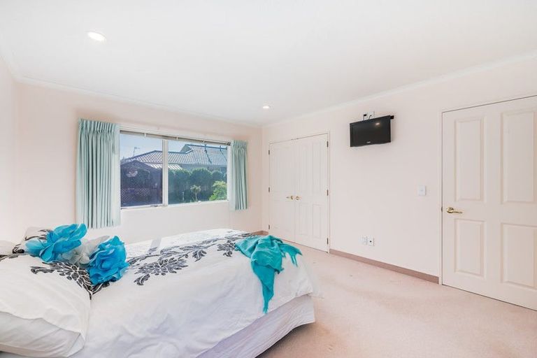 Photo of property in 28 Beach Haven Place, Paraparaumu Beach, Paraparaumu, 5032