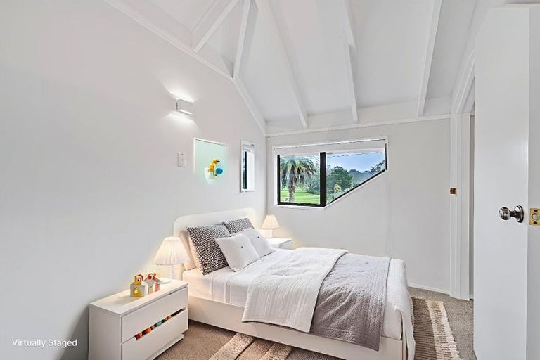 Photo of property in 1/62 Wairoa Road, Narrow Neck, Auckland, 0624