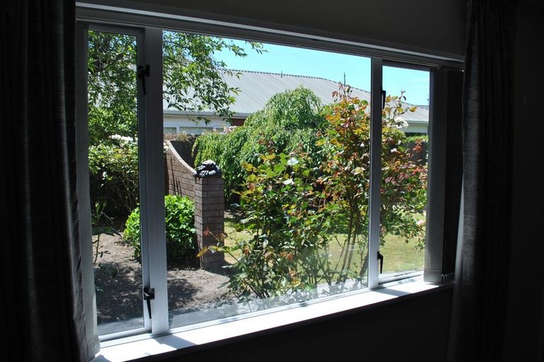 Photo of property in 32 Kedleston Drive, Avonhead, Christchurch, 8042