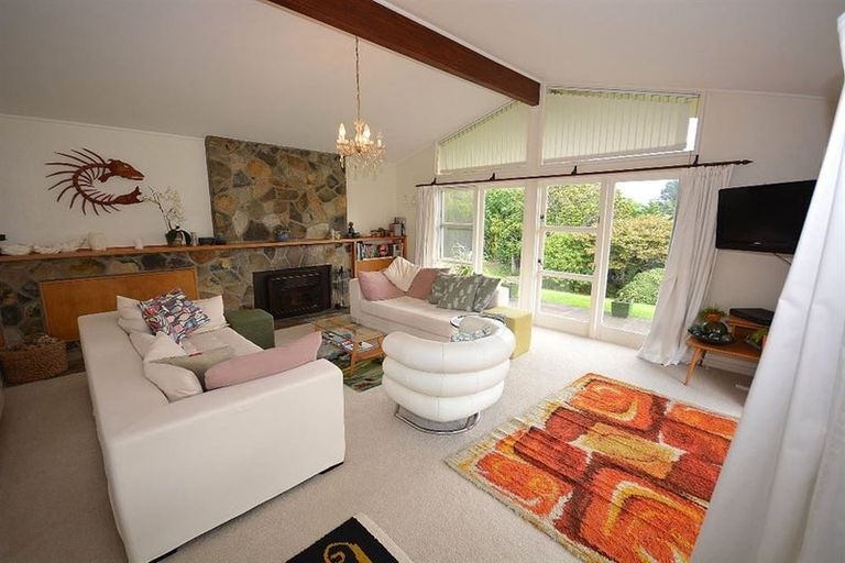 Photo of property in 211 Ngarara Road, Waikanae, 5391