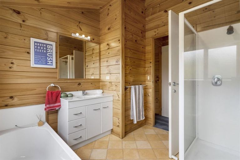 Photo of property in 2 The Dividend, Pauanui, Hikuai, 3579