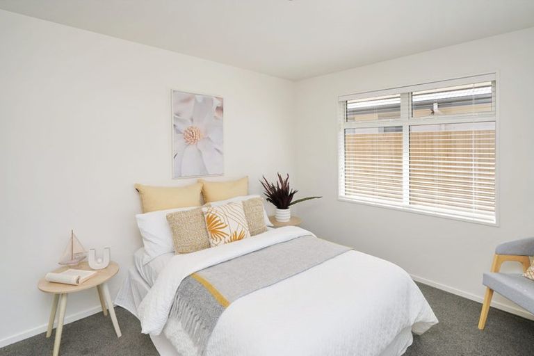 Photo of property in 55 Koura Drive, Rangiora, 7400