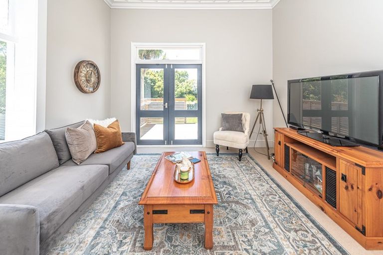 Photo of property in 18 Abbot Street, Gonville, Whanganui, 4501