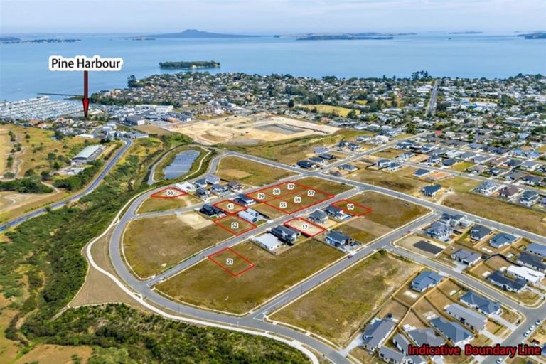 Photo of property in 18 Hutukawa Drive, Beachlands, Auckland, 2018