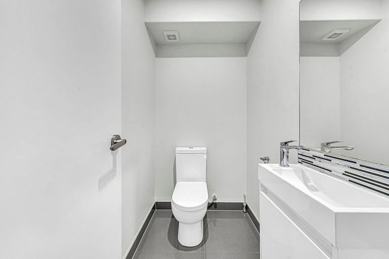 Photo of property in 14 Pipipi Crescent, Takanini, 2112