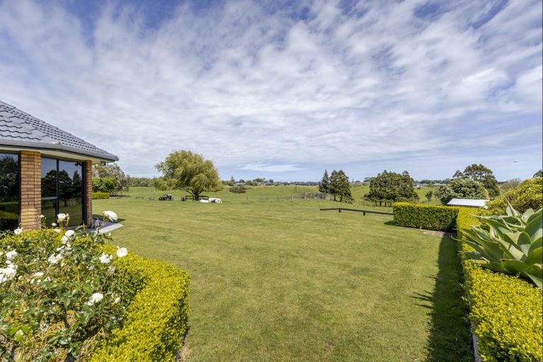 Photo of property in 1179 Devon Road, Bell Block, New Plymouth, 4373