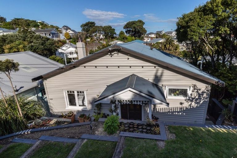 Photo of property in 105 Hataitai Road, Hataitai, Wellington, 6021