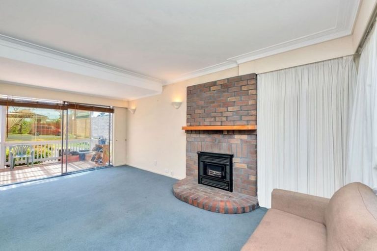 Photo of property in 103 Birkdale Road, Birkdale, Auckland, 0626