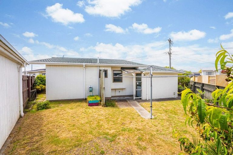 Photo of property in 42 Tawa Street, Gonville, Whanganui, 4501
