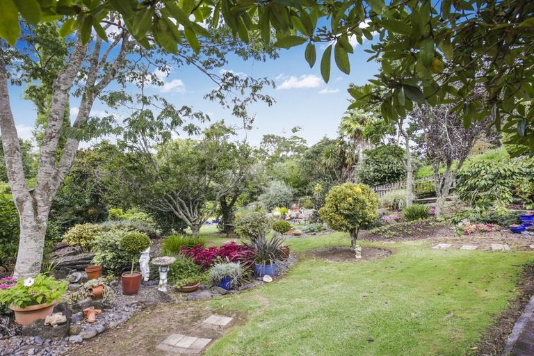 Photo of property in 55 Don Buck Road, Massey, Auckland, 0614