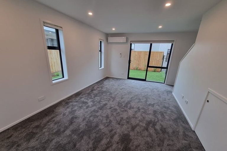 Photo of property in 4f Avon Street, Waterloo, Lower Hutt, 5011