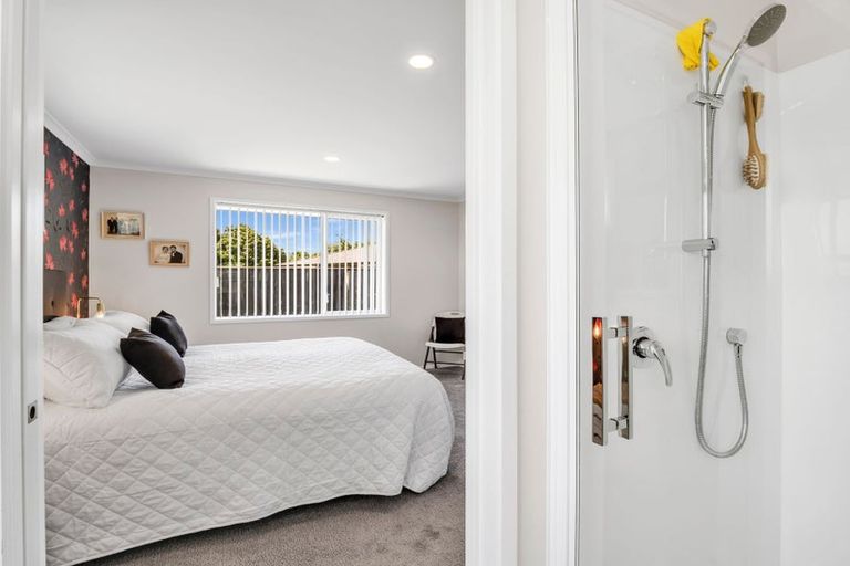 Photo of property in 11 Ngaio Street, Levin, 5510