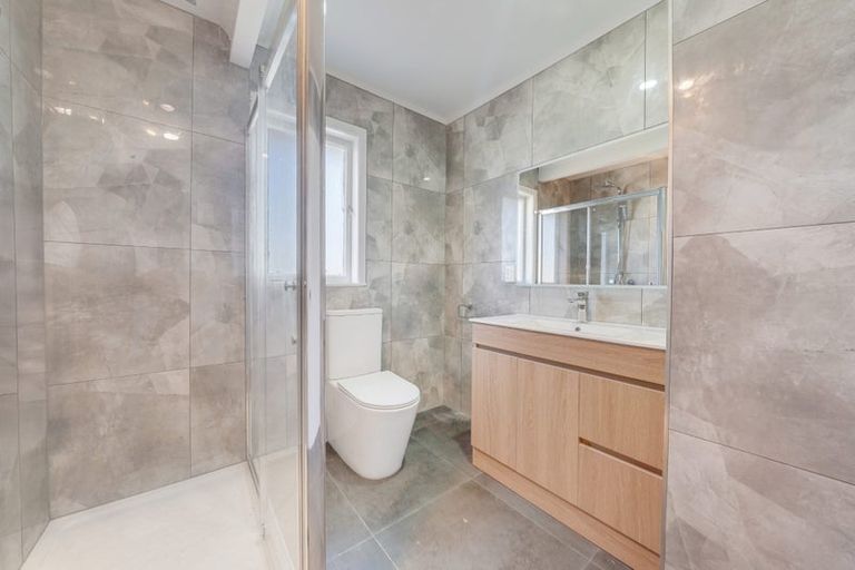 Photo of property in 1/27 Christmas Road, Manurewa, Auckland, 2102