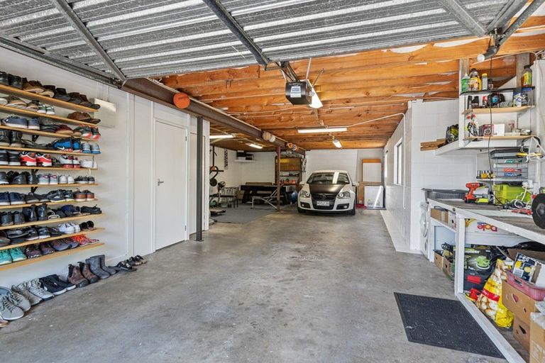 Photo of property in 16 Prinnbank Terrace, Dinsdale, Hamilton, 3204