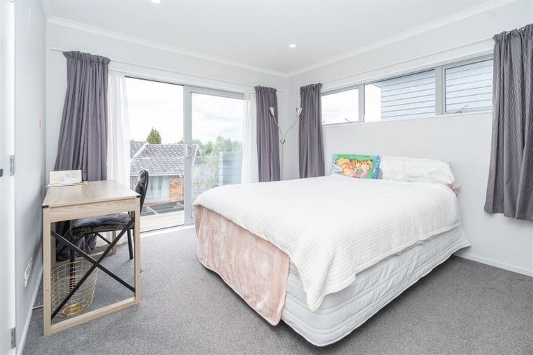 Photo of property in 11u2 Crosher Place, Silverdale, Hamilton, 3216
