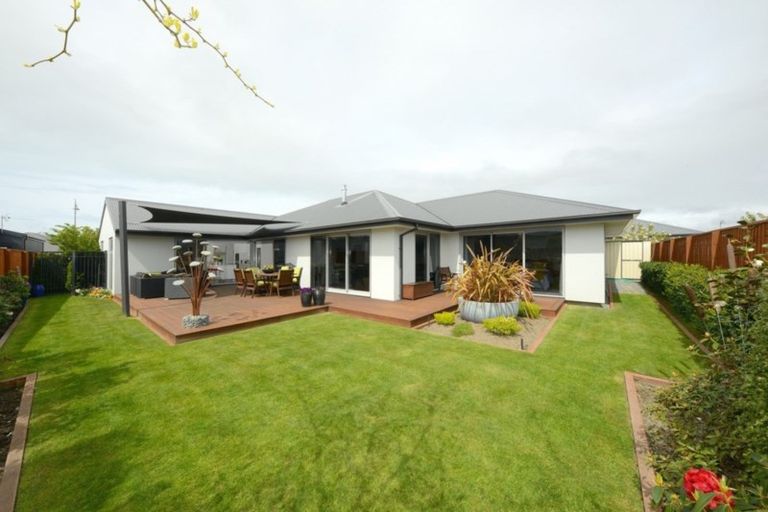 Photo of property in 11 Foxton Drive, Kaiapoi, 7630
