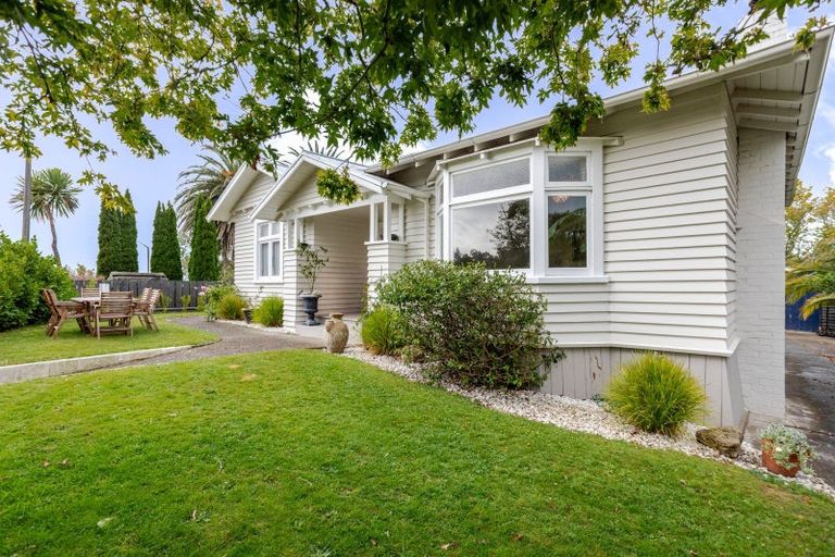 Photo of property in 25 Hospital Street, Dannevirke, 4930