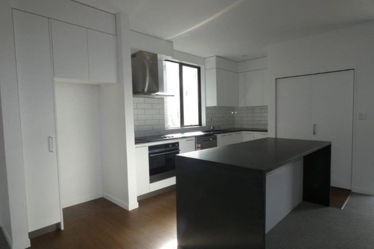 Photo of property in 10/20u Trent Street, Island Bay, Wellington, 6023