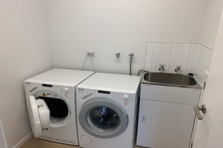 Photo of property in 6/37 Hauraki Road, Hauraki, Auckland, 0622