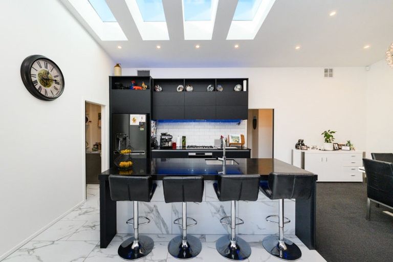 Photo of property in 1a Sherwill Street East, Feilding, 4702