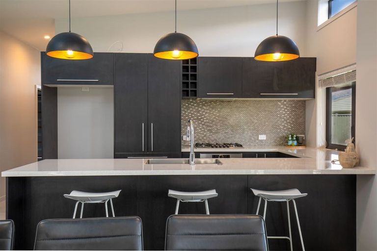 Photo of property in 11 Electric Place, Cromwell, 9310